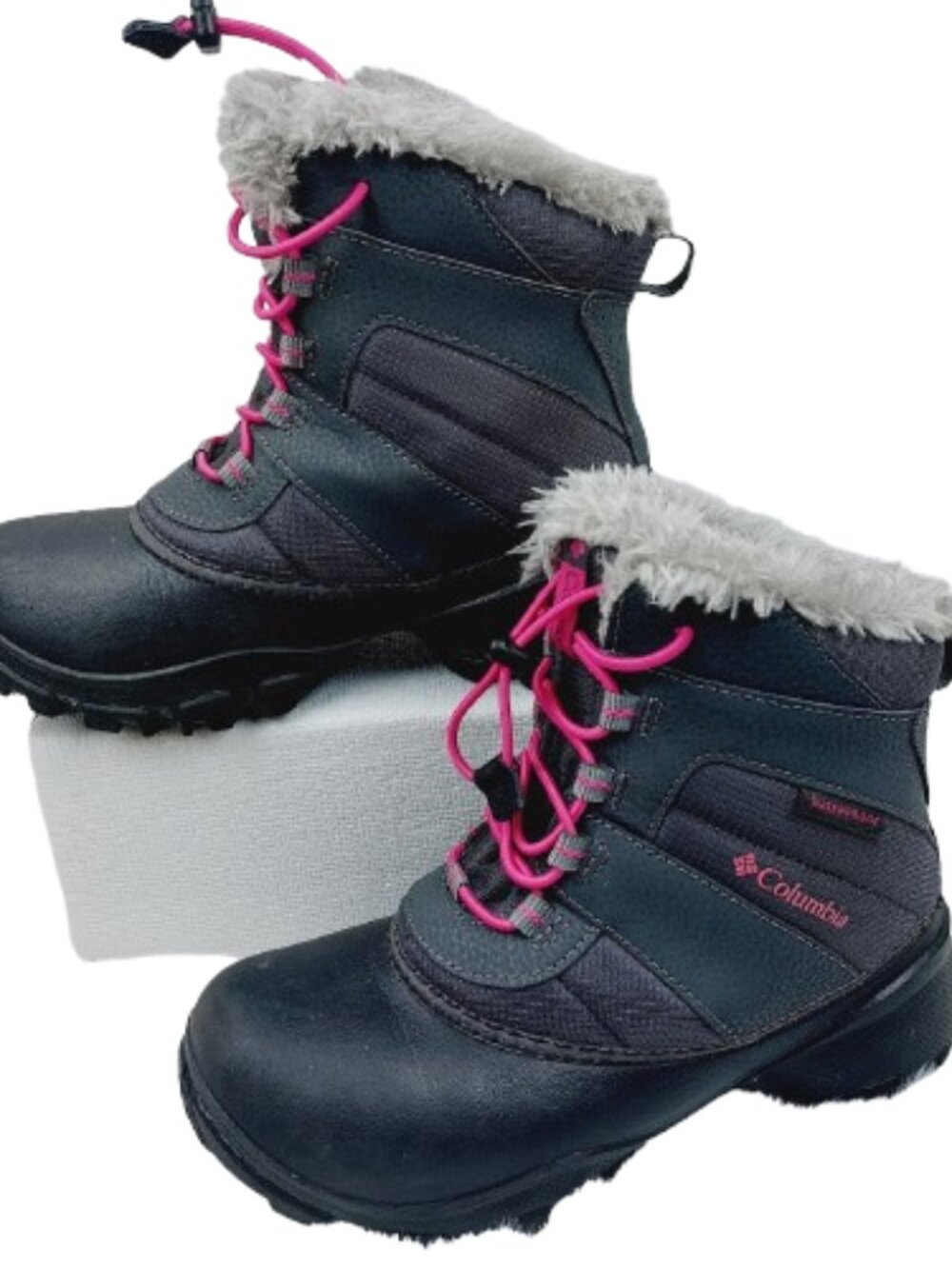 Columbia Youth Girls' Dark Grey Pink Rope Tow III Waterproof Winter Boots Size 3